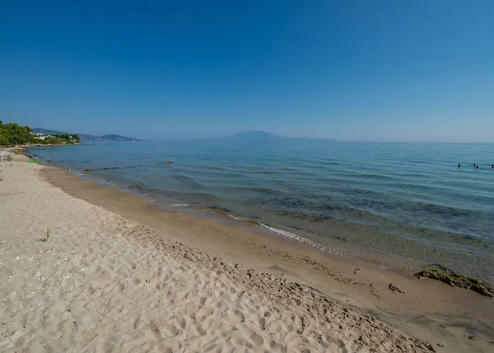 Villa Sabbia D`oro Méson Yerakaríon